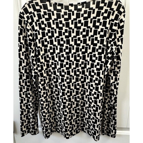Chicos Black and Cream Abstract Print Pullover Round Neck LS Womens Top Size 1 - Picture 4 of 5